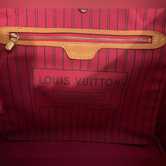 Louis Vuitton Neverfull AND Wristlet (hot pink inside) w/dust bag - Picture 12 of 17